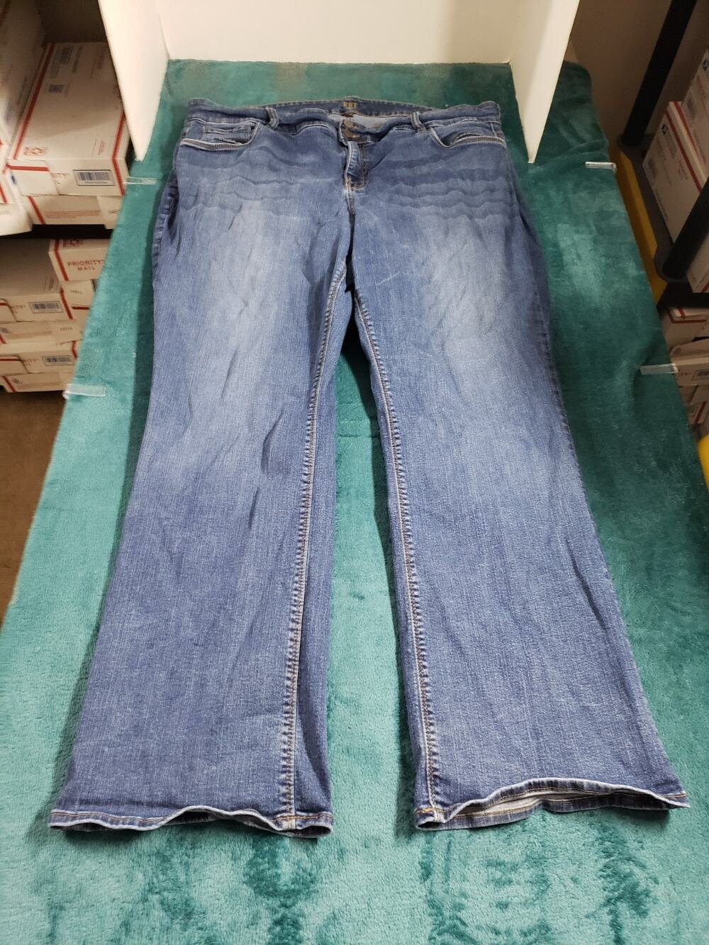 Kut From a Kloth Jeans Size 22 W Women Blue Pants Denim Stretch Mid Rise Bootcut